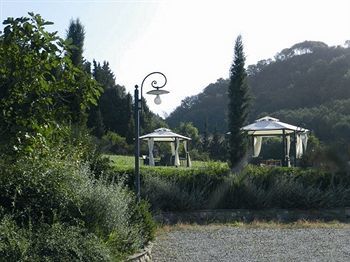Borgo Sant'ippolito Country Ginestra Fiorentina